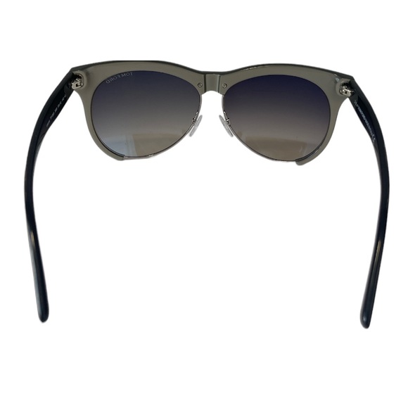 Tom Ford Women’s Sunglasses TF365 Leona Cat Eye Grey Silver Lens Brown Gradient - Picture 6 of 13